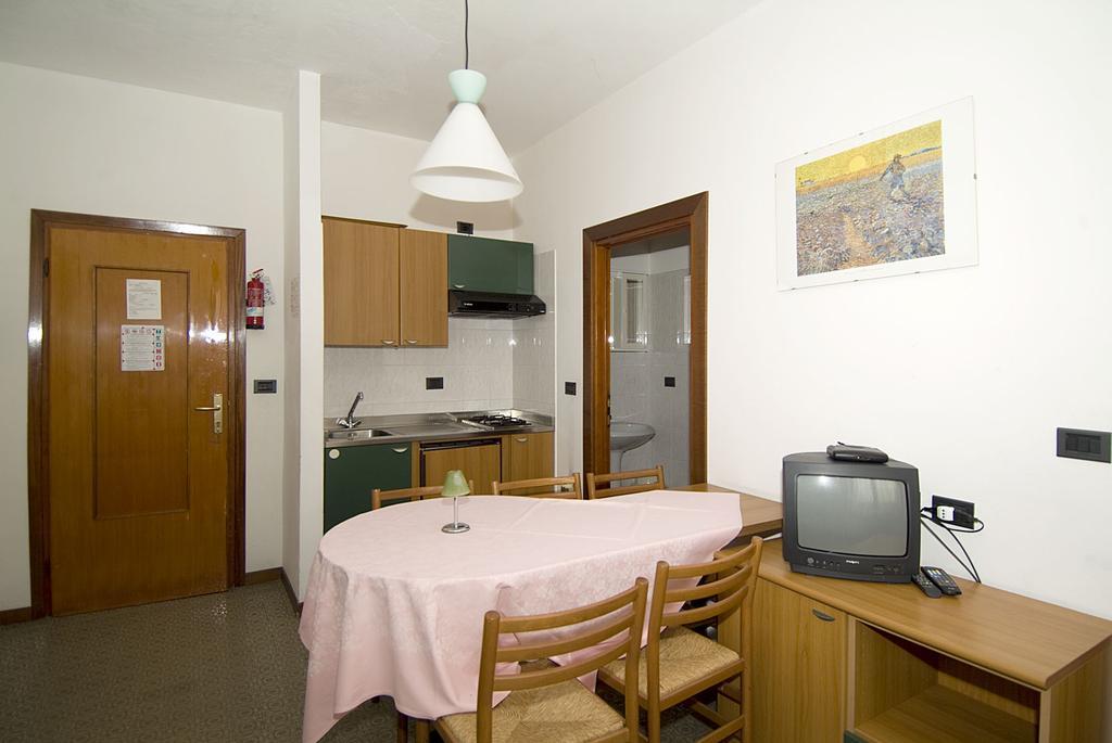 Camping Hotel Au Lac De Como Сорико Екстер'єр фото