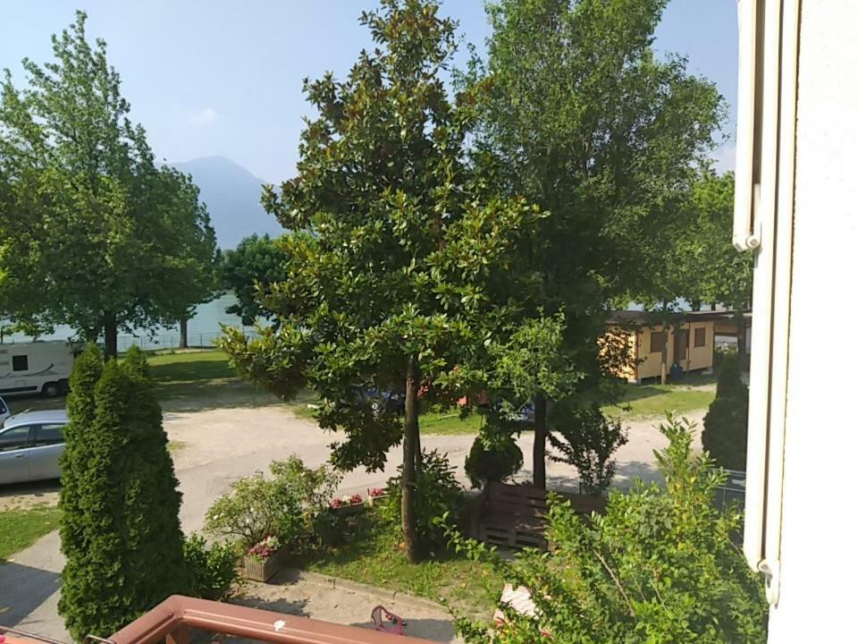 Camping Hotel Au Lac De Como Сорико Екстер'єр фото